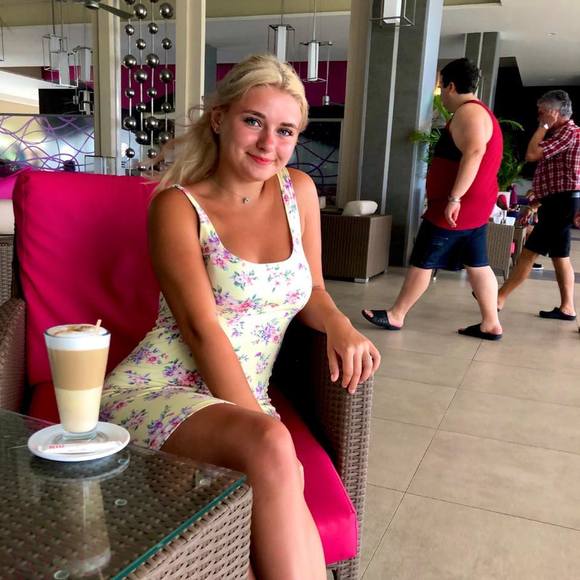 Meet your Posher, Morgan - Picture 1 of 1